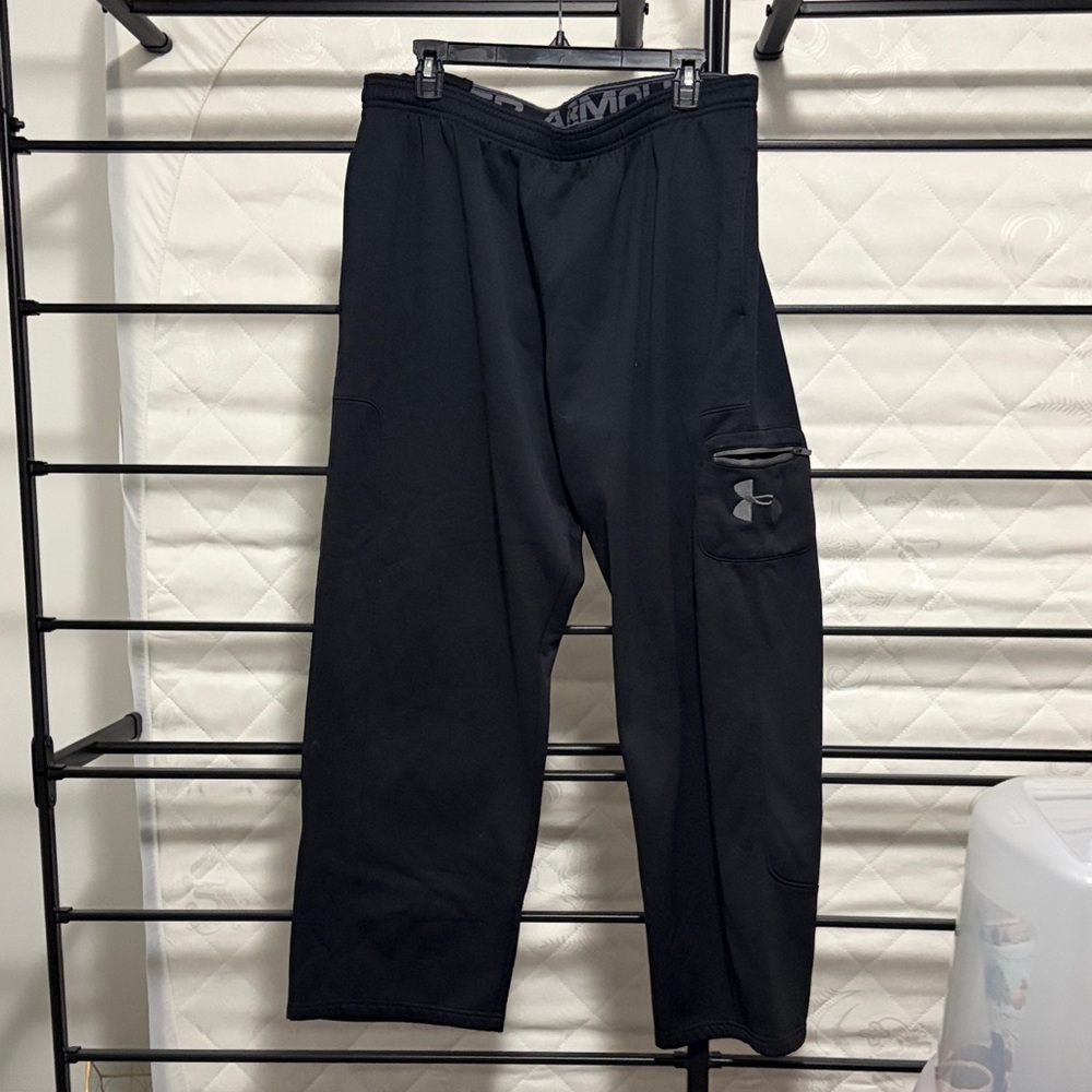 Under Armour Men's Sweatpants - decal side pocket, XL Loose